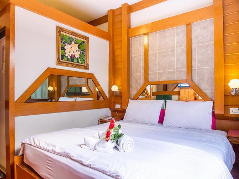 Siri Hotel Накхонратчасима Экстерьер фото