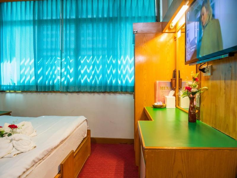 Siri Hotel Накхонратчасима Экстерьер фото