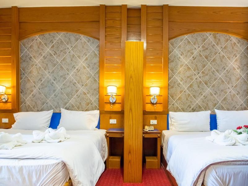 Siri Hotel Накхонратчасима Экстерьер фото
