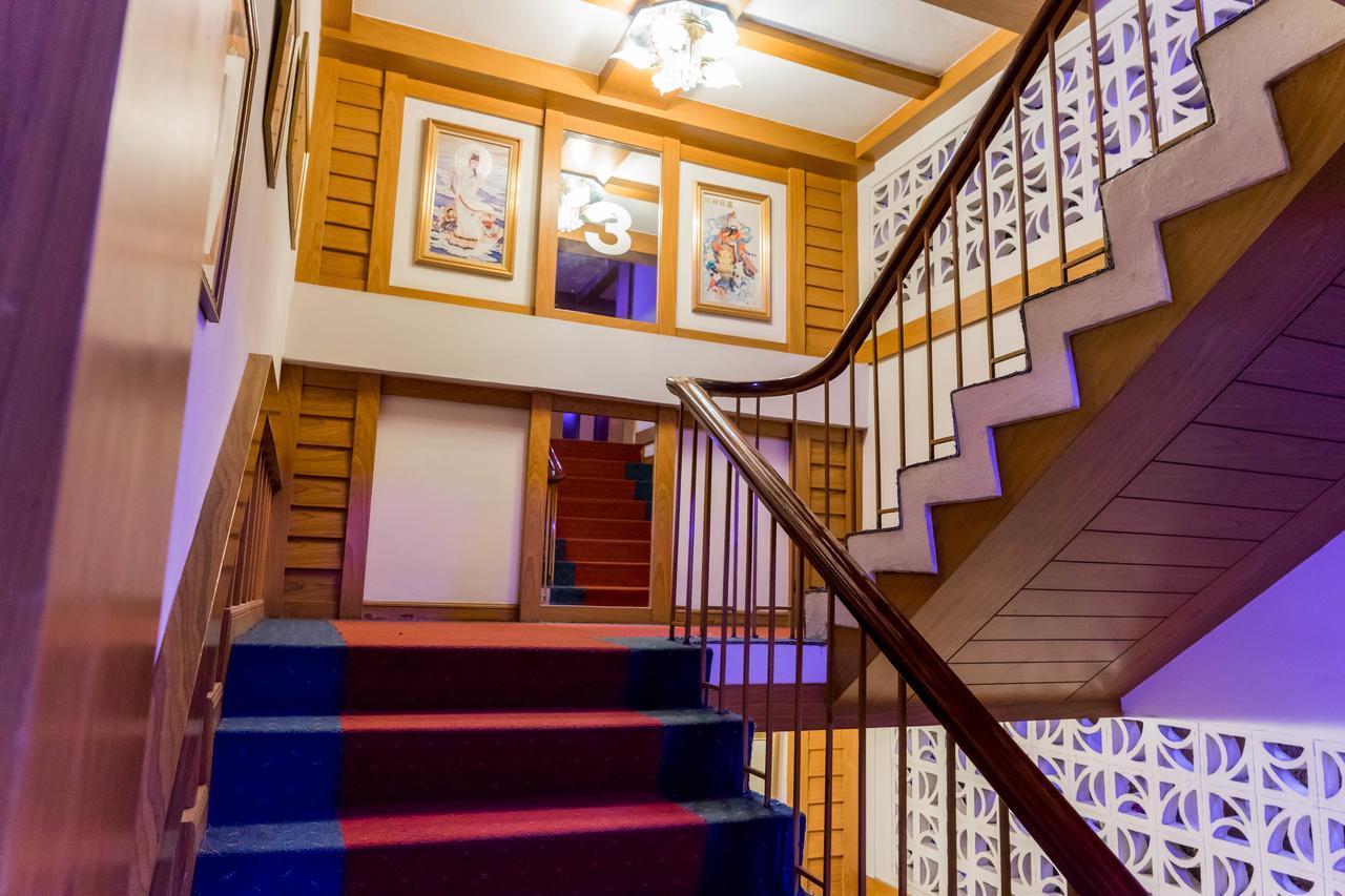 Siri Hotel Накхонратчасима Экстерьер фото